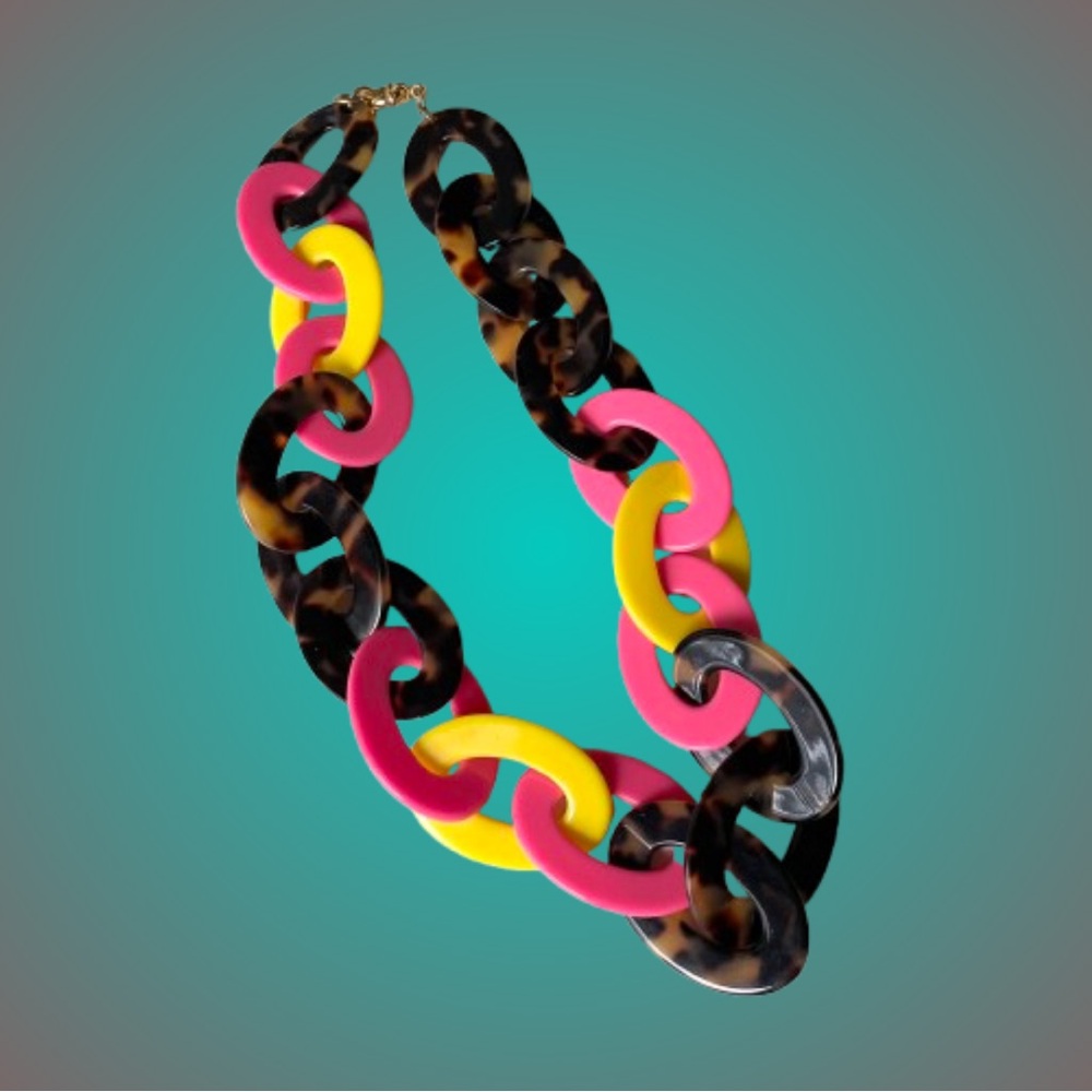 Indie sleaze style acetate link necklace pink yellow tortoiseshell